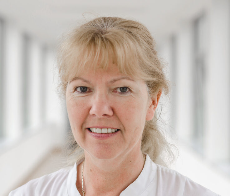 Dr. med. Brigitte Rönsch Fachärztin für Anästhesiologie und Allgemeinmedizin, Zusatzbezeichnung Notfallmedizin und Palliativmedizin