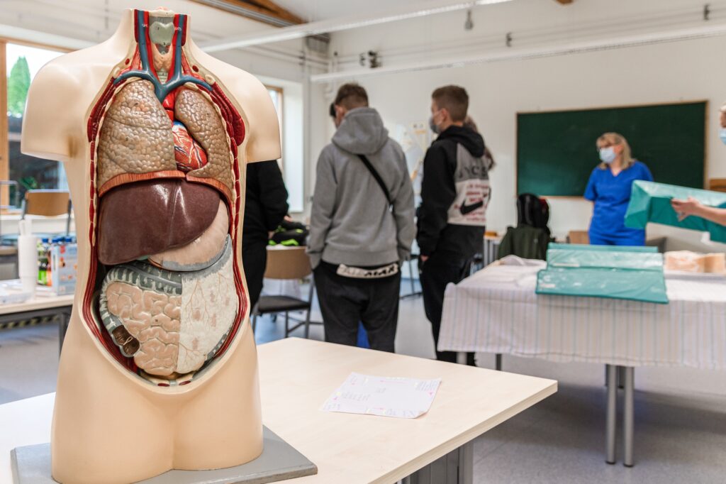 Coole Ausbildungsberufe in unserer Medizinischen Berufsfachschule
